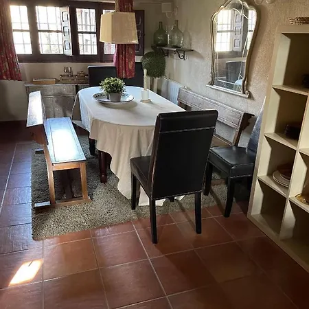 Casa de Férias Stunning 7-bed House In *